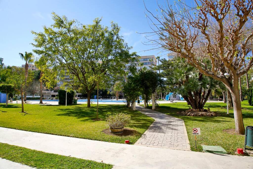 Garden Apartment With Pool And Ac Alicante Zewnętrze zdjęcie